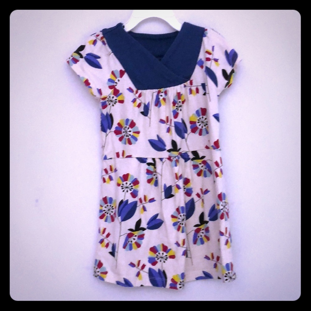 Tea Collection Size 4 short Sleeve Dress